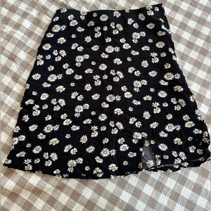 Hollister Mini Sunflower Skirt.